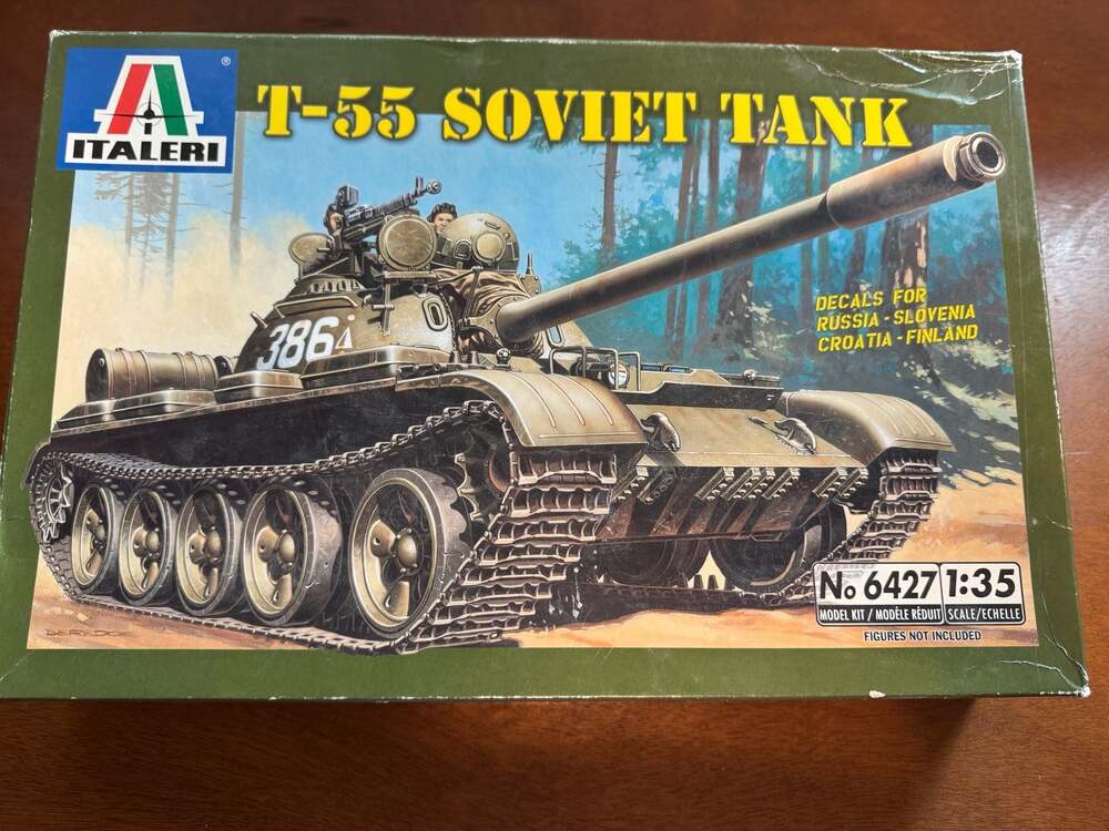 INCOMPLETE FOR PARTS ONLY Italeri T-55 Soviet Tank 1/35 Scale Plastic Model Kit
